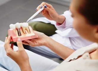 5 Ways You Can Finance Your Dental Implant Treatment
